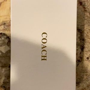 Coach wallet,never used, mint condition.